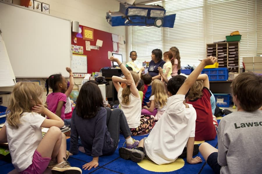 Children in an ABA therapy group session